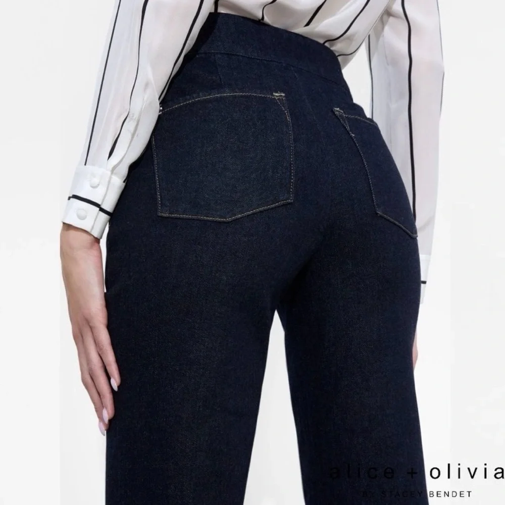 Alice + Olivia Navy Flare Jeans - Picture 5 of 5